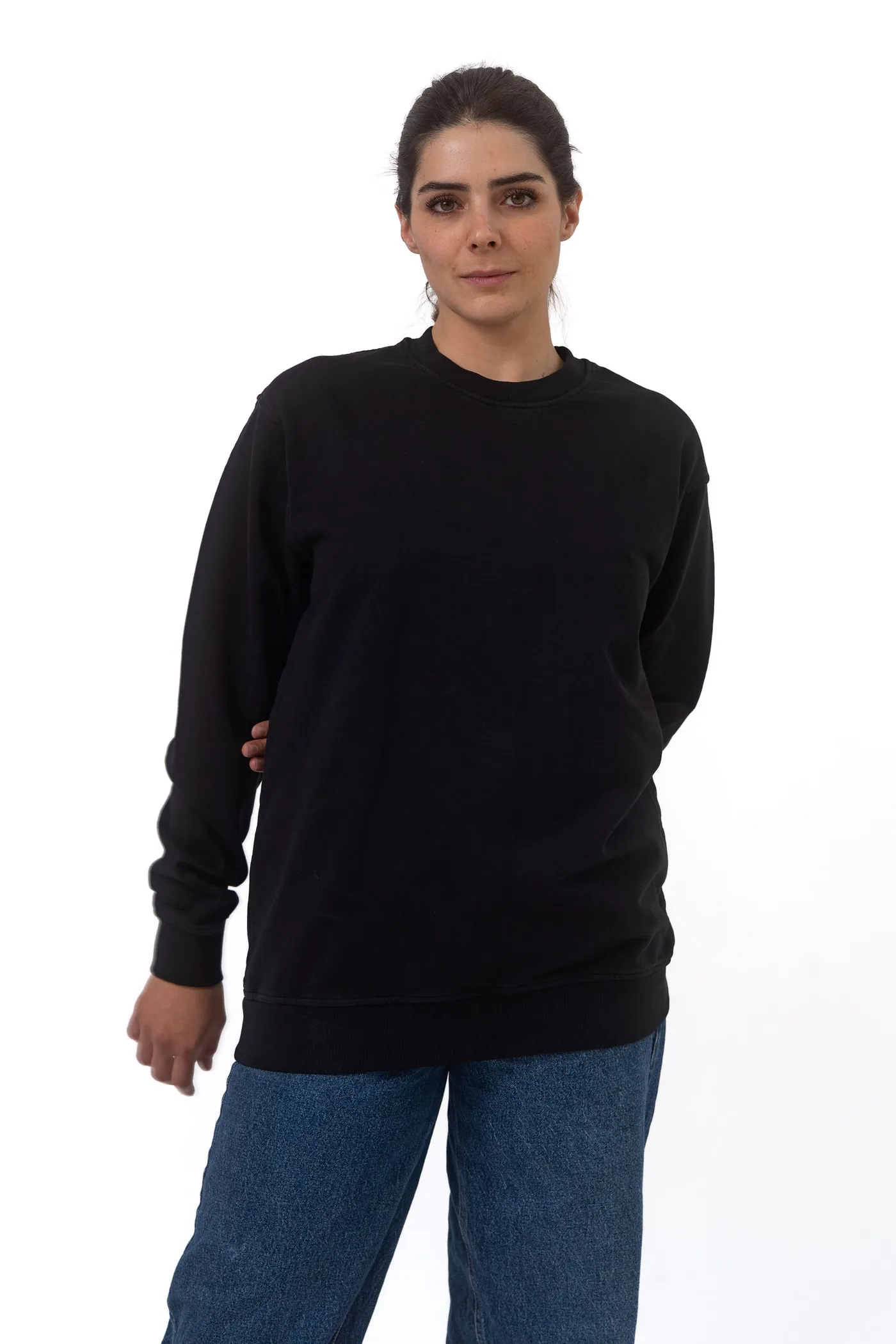 Crewneck negra MexCrew, vista frontal