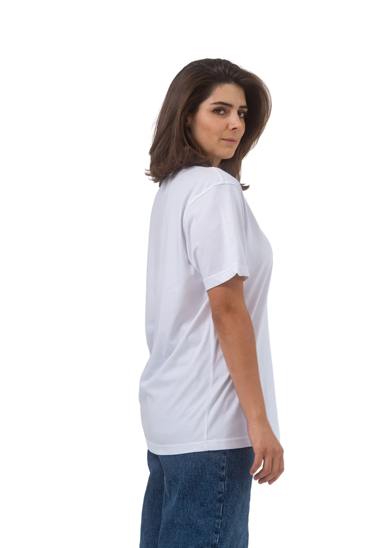 Playera blanca, vista lateral