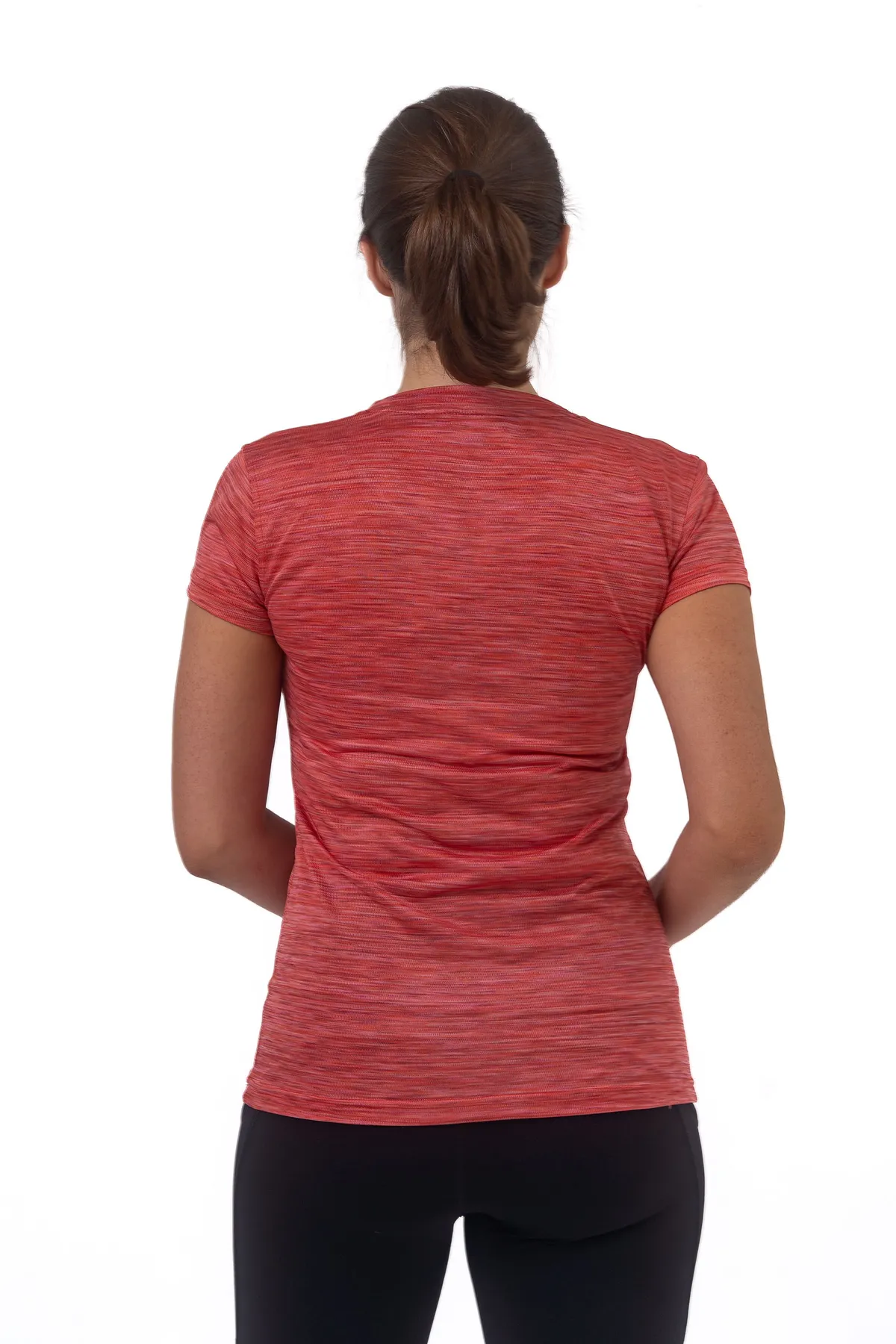 Playera Feathflow Space Dye rojo, vista posterior
